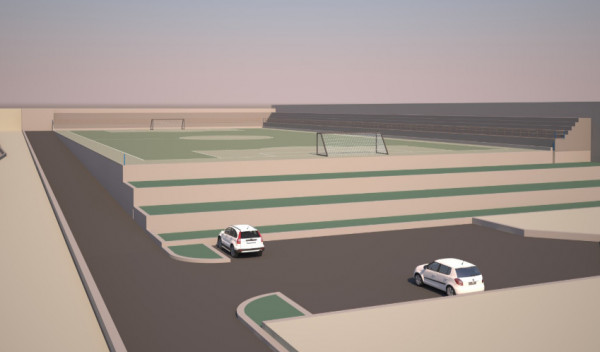 Το προσφυγικό έφερε στη Μυτιλήνη νέα γήπεδα