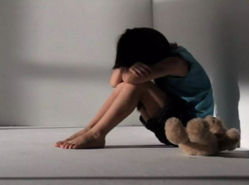 Κακοποίηση 8χρονης στη Ρόδο – Είχε συνεργό η 50χρονη «θεία»