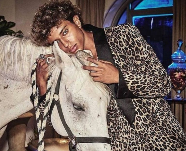 GNTM – Ο Ηρακλής Τσουζίνοφ επιστρέφει αλλά οι τηλεθεατές τον «κράζουν» ανελέητα