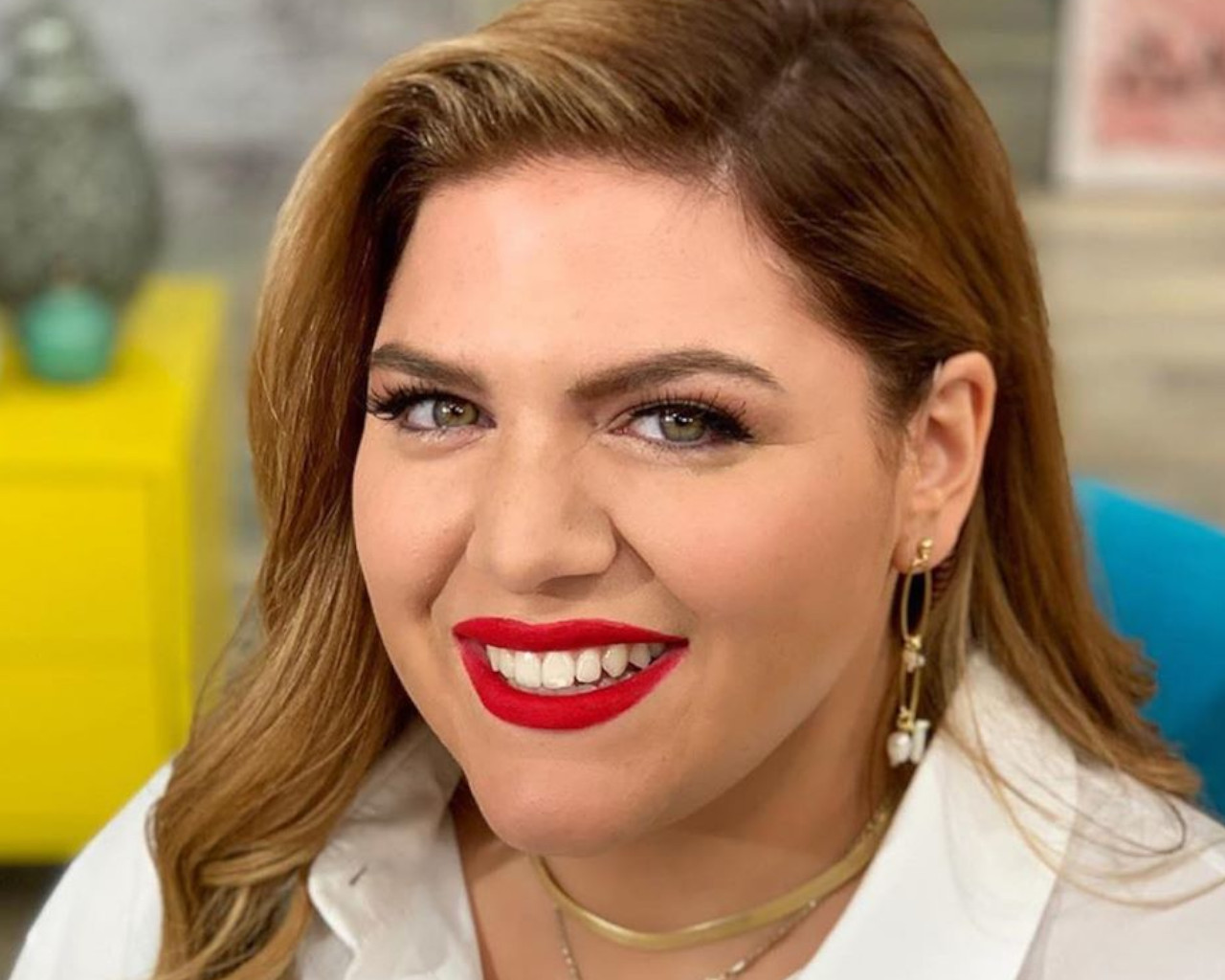 Η Δανάη Μπάρκα έγινε νονά – Δείτε πώς ονομάστηκε το βαφτιστήρι της