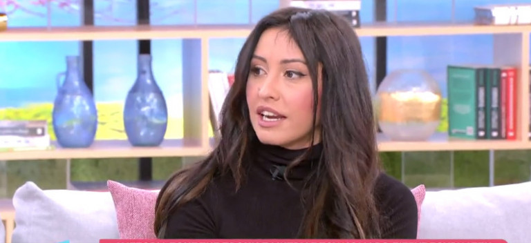 Σίσσυ Ζουρνατζή – «Ο σύντροφός μου μού έσπασε τα πλευρά από ζήλεια»