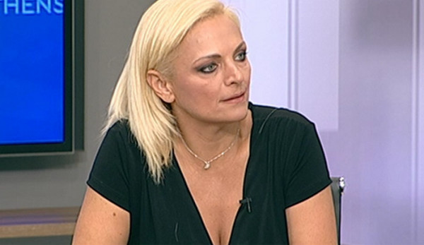 Χριστίνα Λαμπίρη – Η νέα ζωή στην Πάτρα και το εγγόνι της