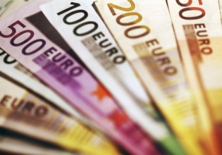 «Τριπλό μπόνους» για 1 εκατ. πολίτες