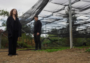 Η γη της Ελιάς – Κεραμίδα για την Χάιδω στο ταξίδι στο Γύθειο – Αποκλειστικό απόσπασμα από το σημερινό επεισόδιο