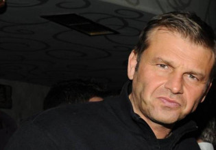 Γκλέτσος – Πιάστηκε στα χέρια, τον διώχνει ο ΣΚΑΪ