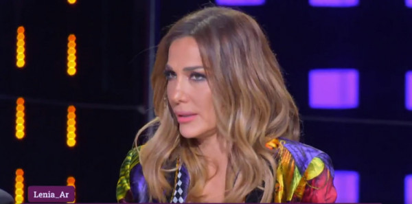 Δέσποινα Βανδή – Συγκινήθηκε στον αέρα του J2US