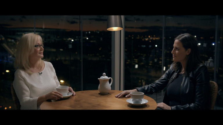 Η Αγγελική Νικολούλη και οι υποθέσεις που εξιχνίασε στο MEGA Stories και στην Δώρα Αναγνωστοπούλου