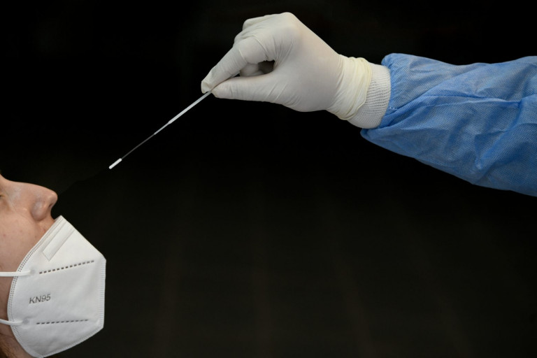 Βόλος – Σουβλατζίδικο δίνει δώρο… rapid test με παραγγελία άνω των 20 ευρώ