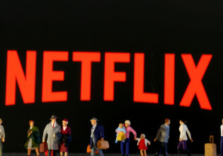 Netflix – Αντιμέτωπο με κατηγορίες για «γκέι προπαγάνδα» στη Ρωσία