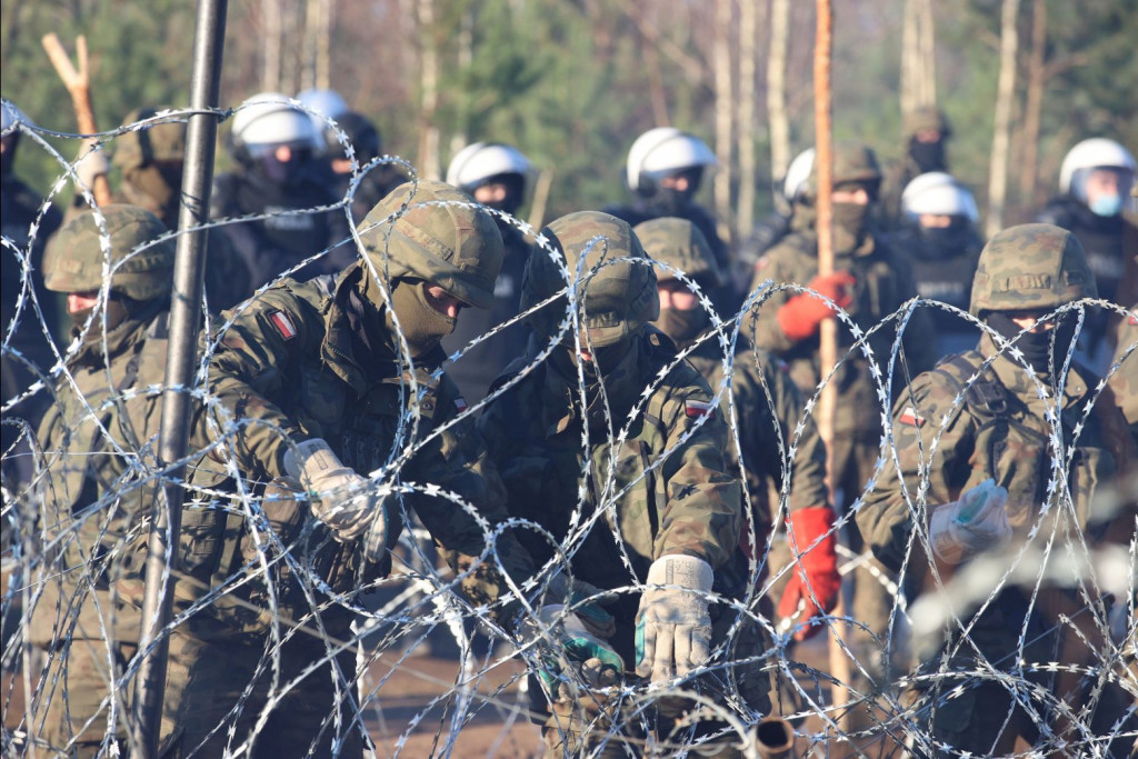 Η «Ευρώπη-Φρούριο», οι πρόσφυγες, η Λευκορωσία, η Πολωνία και οι πολιτικοί υπολογισμοί