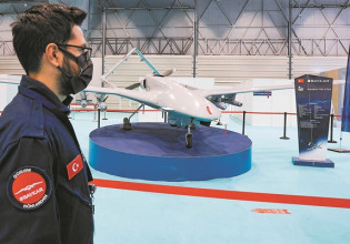 Μπαράζ παραβιάσεων από τουρκικά drones στο Αιγαίο