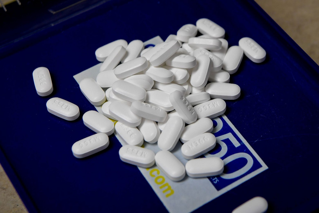 Οπιοειδή – Μεγάλα φαρμακεία στις ΗΠΑ κρίθηκαν ένοχα για την επιδημία θανάτων
