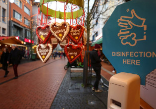 Ευρώπη – Η πανδημία ρίχνει τη σκιά της στα Χριστούγεννα