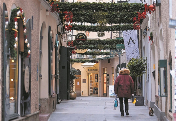 Οικονομία – Ξορκίζουν το «φάντασμα» του lockdown