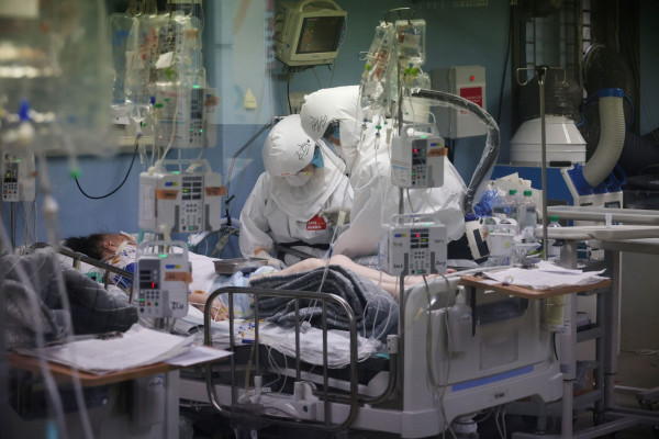 Κοροναϊός – Η επαναλοίμωξη σπάνια οδηγεί σε σοβαρή νόσο, δείχνει νέα μελέτη