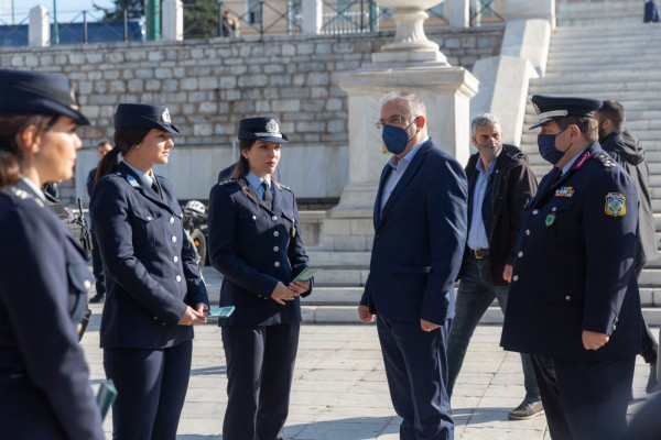 Θεοδωρικάκος – Οι γυναίκες σε όλη τη χώρα έχουν τη στήριξη της ΕΛ.ΑΣ και της Πολιτείας