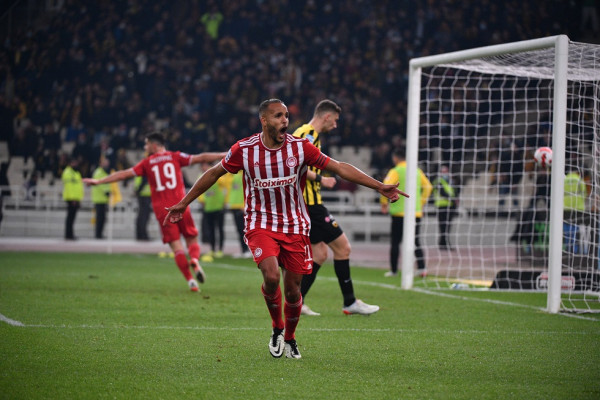 Μεγάλο λάθος από τον Μοχαμαντί και 3-1 ο Ολυμπιακός (vid)