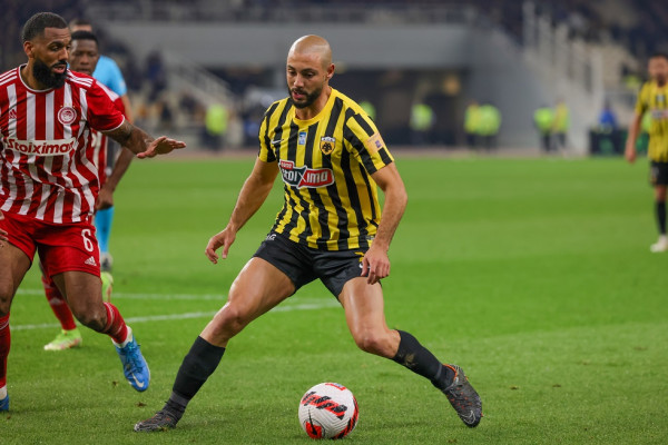 Με Άμραμπατ η ενδεκάδα της ΑΕΚ στα Γιάννενα