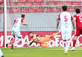 Ολυμπιακός – Βόλος – Απέκρουσε πέναλτι ο Βατσλίκ