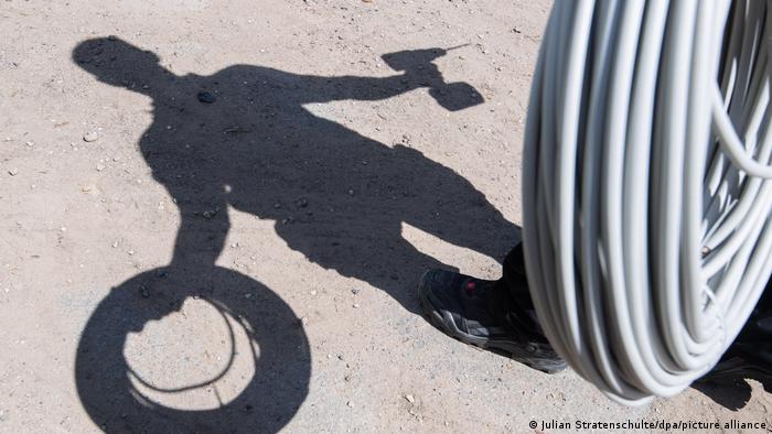 Έλλειψη εξειδικευμένου προσωπικού και μετανάστευση