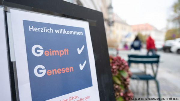 Γερμανία – Προς «lockodwn» για τους ανεμβολίαστους – Πώς θα μπαίνουν σε ΜΜΜ