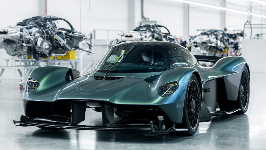 Έναρξη παραγωγής για την Aston Martin Valkyrie