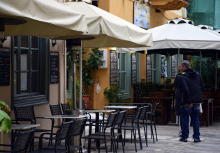 Κοροναϊός – Τέλος η διασκέδαση και στους εξωτερικούς χώρους για τους ανεμβολίαστους; – Ποια νέα μέτρα φέρνει η μετάλλαξη Όμικρον