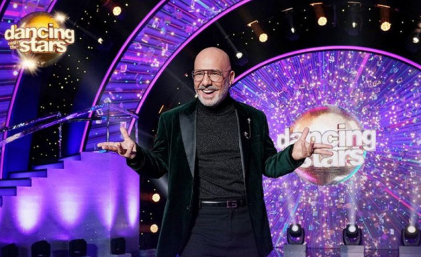 DWTS – Ο Νίκος Μουτσινάς «εισέβαλε» στο σόου και τους άφησε όλους άφωνους