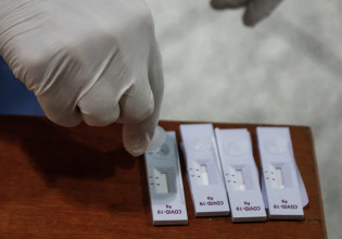 Τούντας – Γιατί μας ανησυχεί η νέα μετάλλαξη Μποτσουάνα