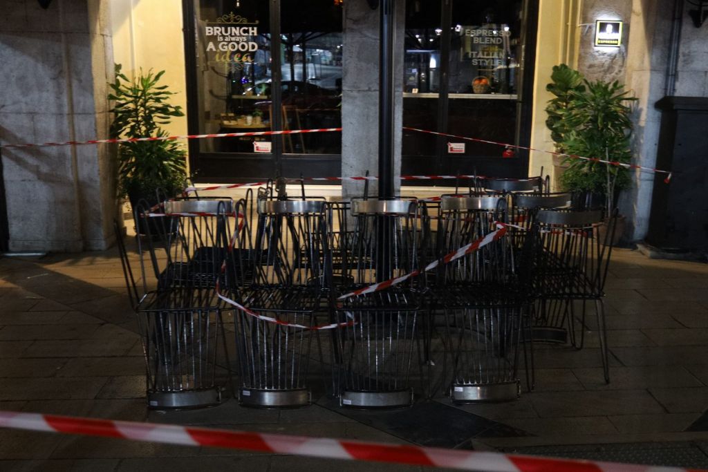 Λουκέτο διαμαρτυρίας σε εστιατόρια και καφέ στην Πάτρα