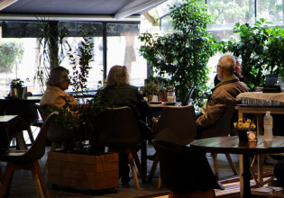 Σκέρτσος – Άφησε ανοιχτό το ενδεχόμενο για είσοδο σε κλειστούς χώρους μόνο με τρίτη δόση για τους άνω των 60