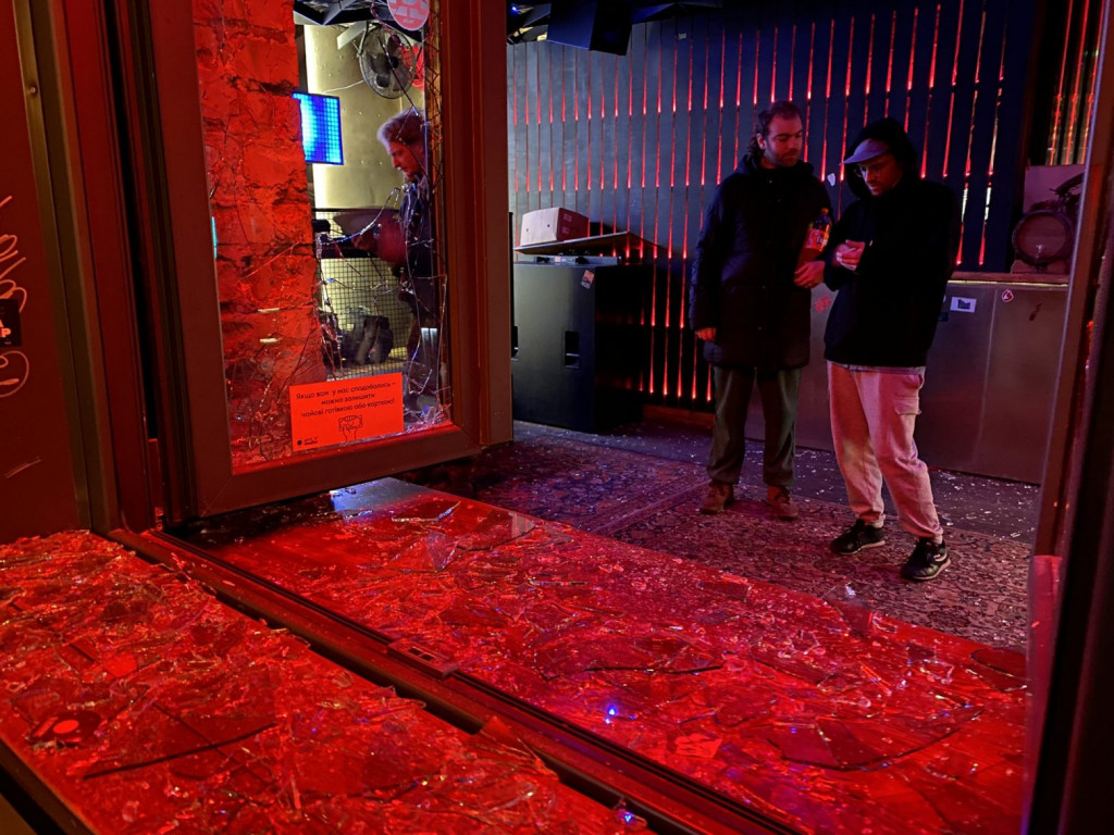 Ουκρανία – Επίθεση νεοναζί σε γκέι μπαρ – Δώδεκα συλλήψεις