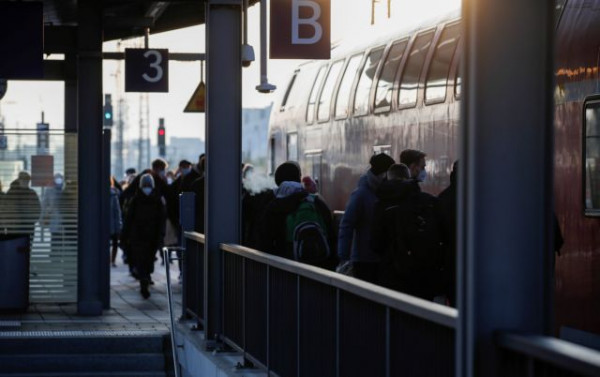 Έρευνα – Οι Ευρωπαίοι γυρίζουν την πλάτη τους στον λαϊκισμό – Υψηλά παραμένουν τα ποσοστά στην Ελλάδα
