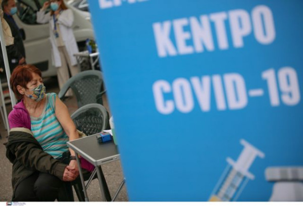 Υποχρεωτικός εμβολιασμός – Στη Βουλή ίσως και απόψε η τροπολογία