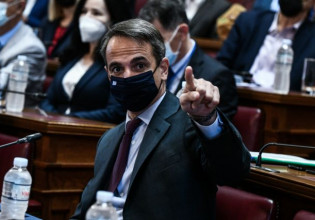 Κοροναϊός – Δεν θα έχει αποτέλεσμα νέο lockdown, ξεκαθαρίζει ο Μητσοτάκης – Έκκληση για εμβολιασμό άμεσα και με την τρίτη δόση