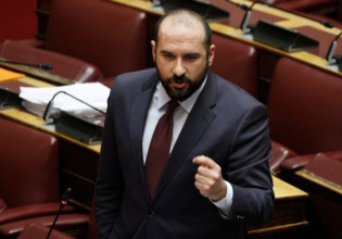 Τζανακόπουλος – «Από τους 80 νεκρούς χθες, πόσοι πέθαναν εκτός ΜΕΘ;»