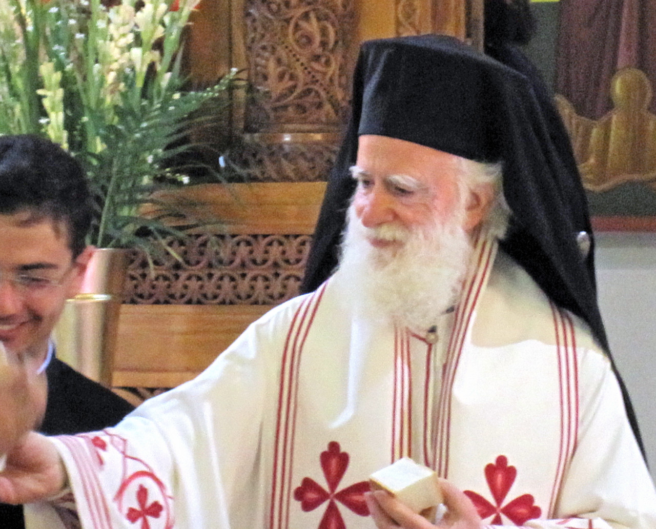 Ειρηναίος - Τον απάλλαξε από τα καθήκοντά του η Ιερά Σύνοδος της Εκκλησίας της Κρήτης