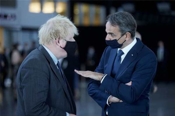 Mitsotakis to raise return of Parthenon Marbles in talks with Johnson, proposes loan of Greek treasures