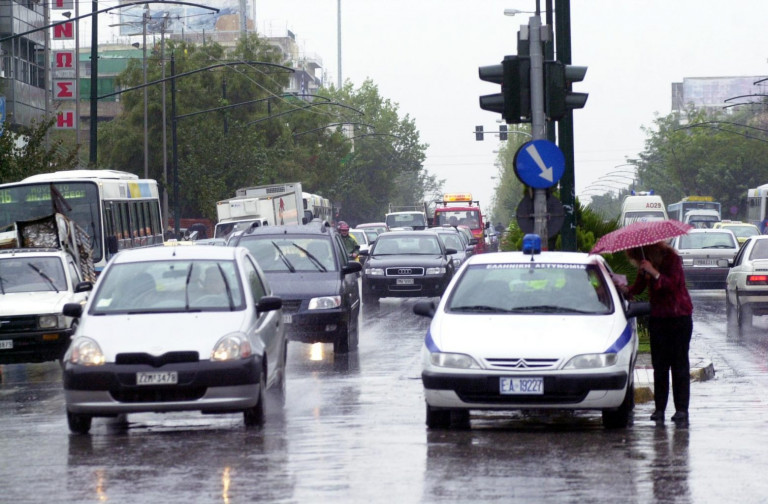 Κίνηση στους δρόμους – Πού παρατηρούνται τα μεγαλύτερα προβλήματα