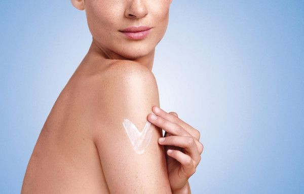 Ceramides – Τι είναι επιτέλους τα κεραμίδια και γιατί τα έχει ανάγκη η επιδερμίδα σου