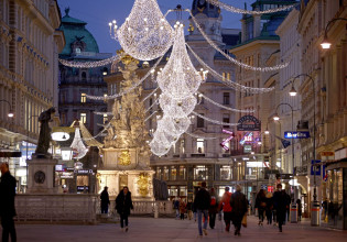 Κοροναϊός – Το «φάντασμα» των lockdown απλώνεται πάνω από την Ευρώπη – Ανησυχία ειδικών στην Ελλάδα για μη απόδοση των νέων μέτρων