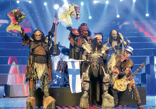 Θυμάστε τους Lordi που κέρδισαν τη Eurovision της Αθήνας; Πού είναι και τι κάνουν σήμερα – Δείτε τα πρόσωπά τους