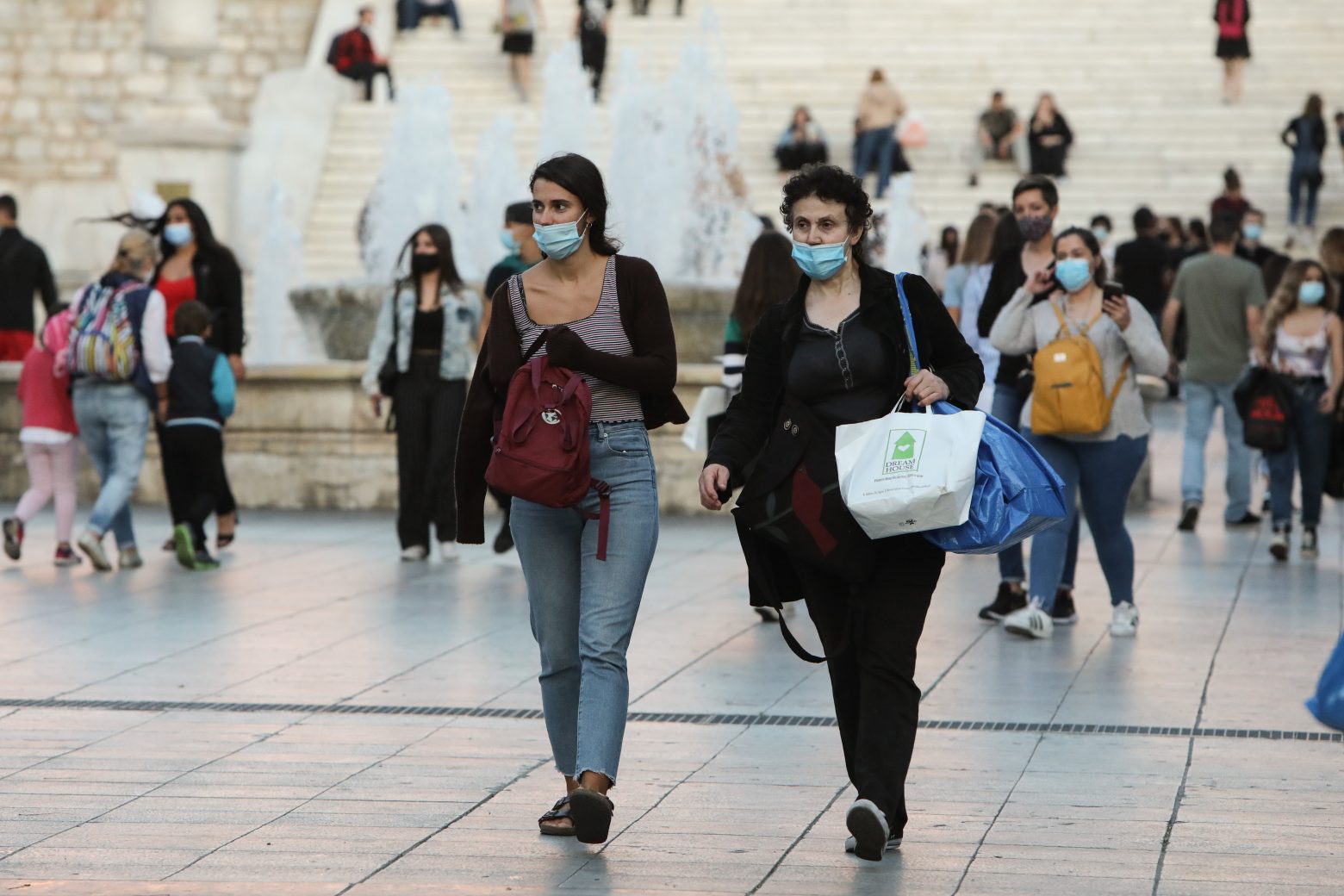 Γραβάνης - Στο έλεος του κοροναϊού το 55% των πολιτών - Πότε θα γίνει η πανδημία εποχική γρίπη