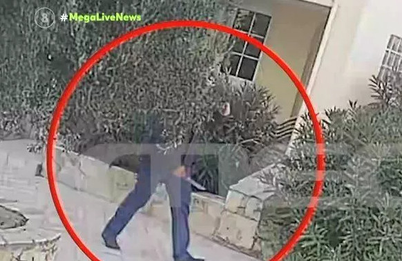 Γυναικοκτονία στην Κρήτη – Σοκαριστική εικόνα με τον 54χρονο να κυνηγάει τη Νεκταρία με μαχαίρι