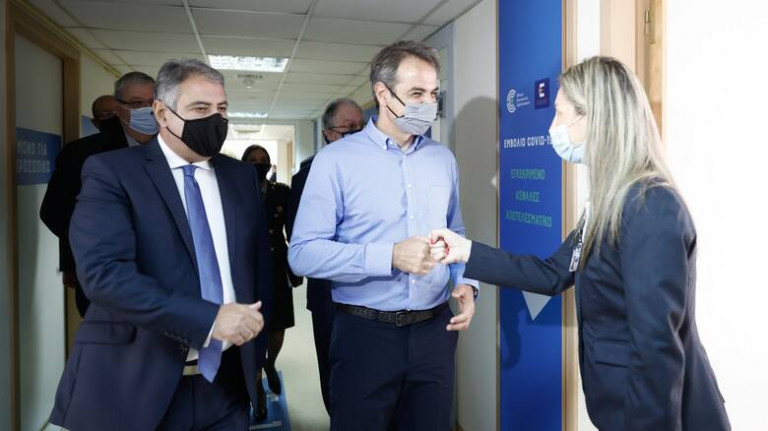 Σε Κοζάνη και Ιωάννινα ο Μητσοτάκης – Σύσκεψη για απολιγνιτοποίηση, συζήτηση με νέους