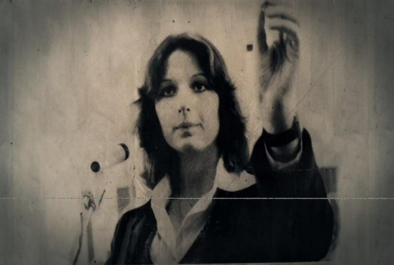 Πολυτεχνείο – Το «κορίτσι με τη σφαίρα» αφηγείται την ιστορία της και συγκλονίζει