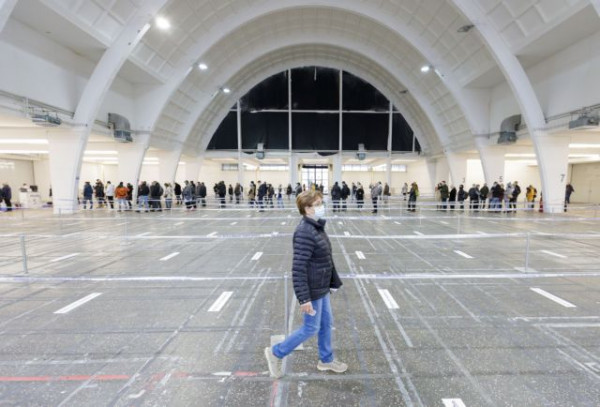 Πανδημία κοροναϊού – Οι Ρώσοι «τουρίστες» των δυτικών εμβολίων