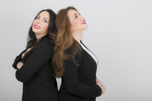 Αρετή και Ιωάννα Σπανομάρκου – Στο δρόμο για τα Grammy