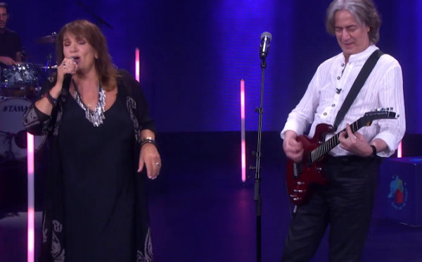 Σπίτι με το MEGA – Δείτε πριν την μετάδοση μια από τις κορυφαίες στιγμές του Κώστα Τουρνά