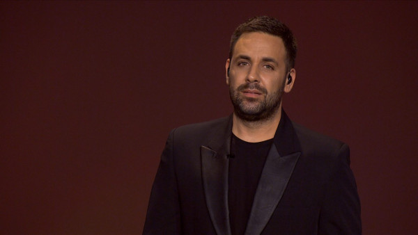 Σπίτι με το MEGA – Απολαύστε πριν την μετάδοση μια από τις μεγαλύτερες επιτυχίες του Γιώργου Γιαννιά